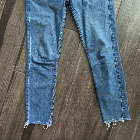 RE/DONE High Rise Ankle Crop Jeans in Medium Vintage Wash Sz 27 - Picture 4 of 10